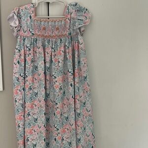 Floral Ruffle Sleeve smock Dress girls size 6 Busy Bee Smocks